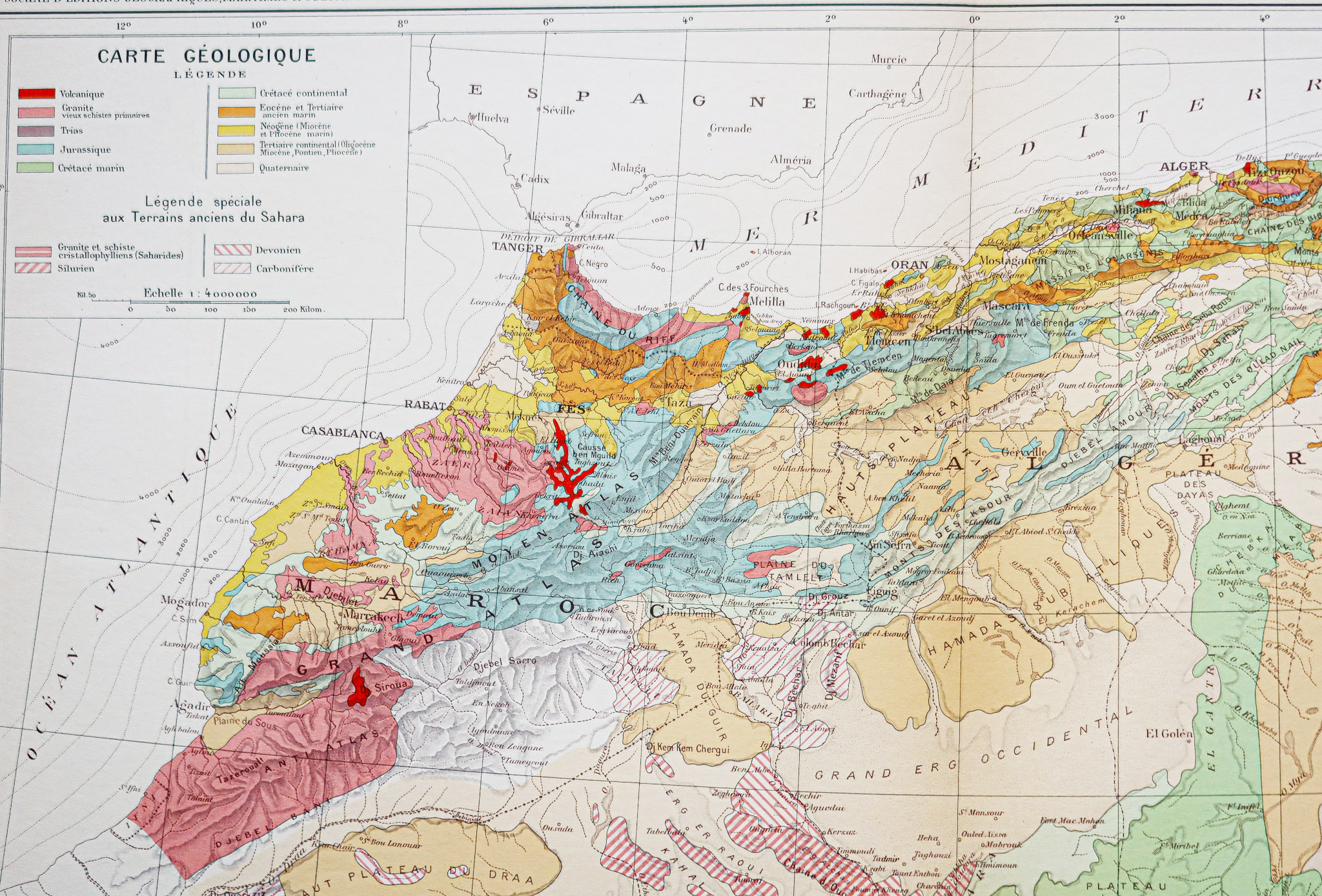 Carte géologique ancienne de l’Afrique du Nord