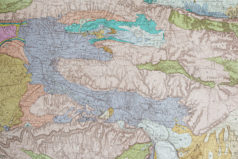 Carte géologique des environs de Avignon