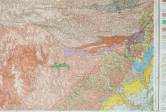 Carte géologique des environs de Largentière
