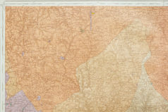 Carte géologique des environs de Mauriac