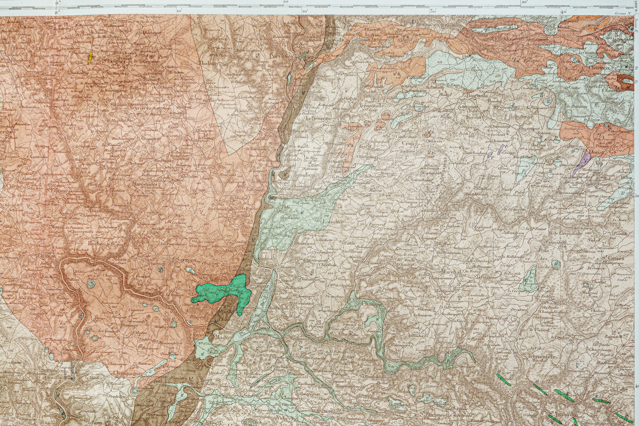Carte géologique des environs de Mauriac