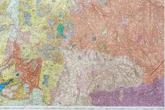 Carte géologique des environs de Clermont-Ferrand