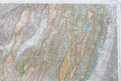 Carte géologique des environs de Clermont-Ferrand
